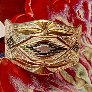 MONTANA SILVERSMITHS DESERT EAGLE CUFF BRACELET
